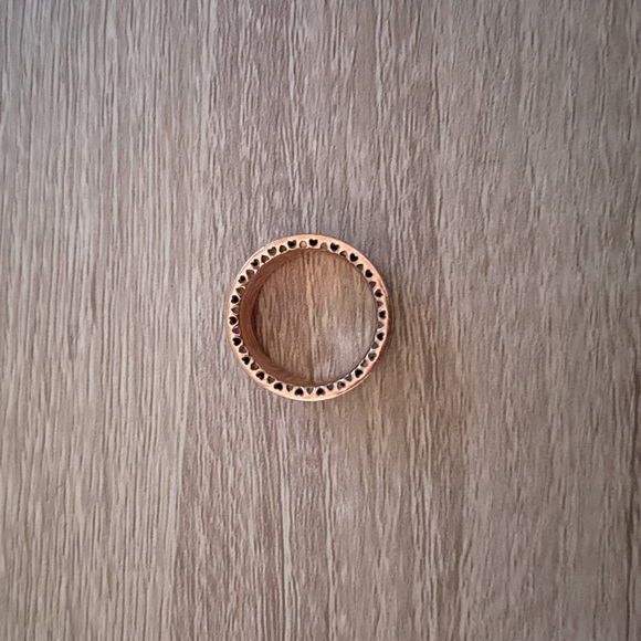 Ring - Picture 1 of 3